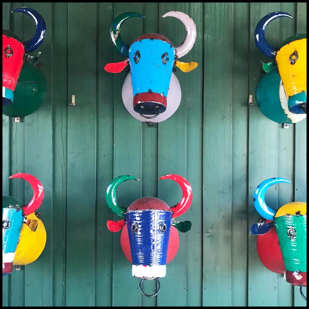 Outdoor Art Kunst fuer draussen Upcycling